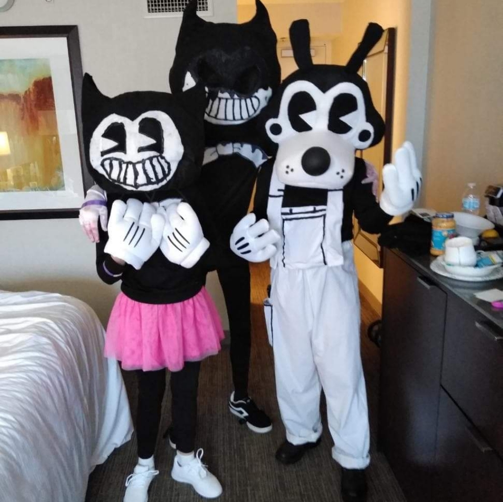 Bendy and the ink machine cosplay/fursuit costumes boris wolf ,bendy and melty b